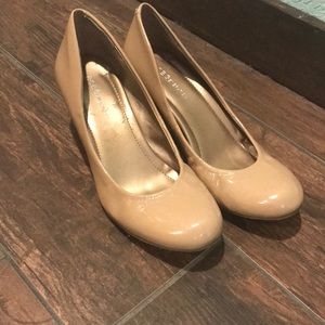 BCBG generation wedges